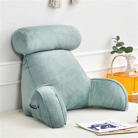 image article de blog 10 astuces pour créer le coussin de lecture idéal et confortable