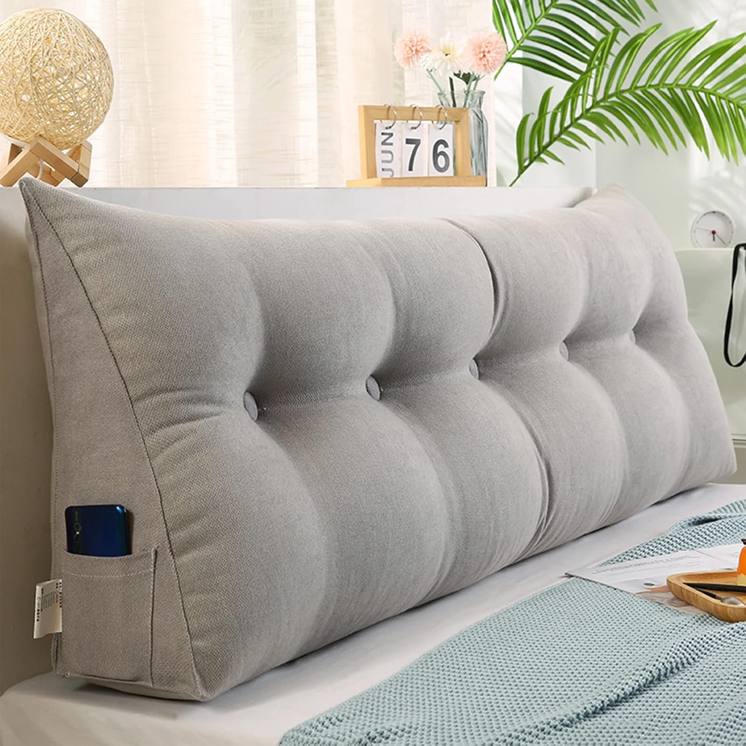 image article de blog Soulagez vos tensions: choisir le coussin de lecture idéal