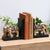 image article de blog Serre-livre : comment transformer cet accessoire pratique en décoration originale