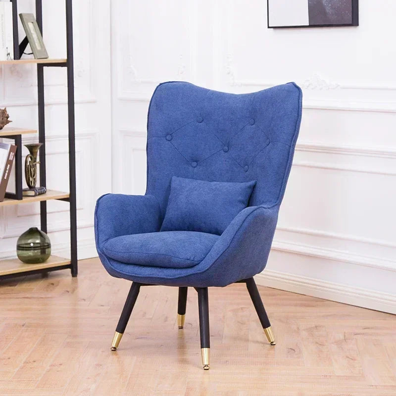 Fauteuil de lecture vintage bleu foncé avec pattes noires dorées-1