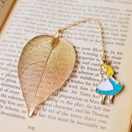 Marque page Alice au pays des Merveilles - Alice-1