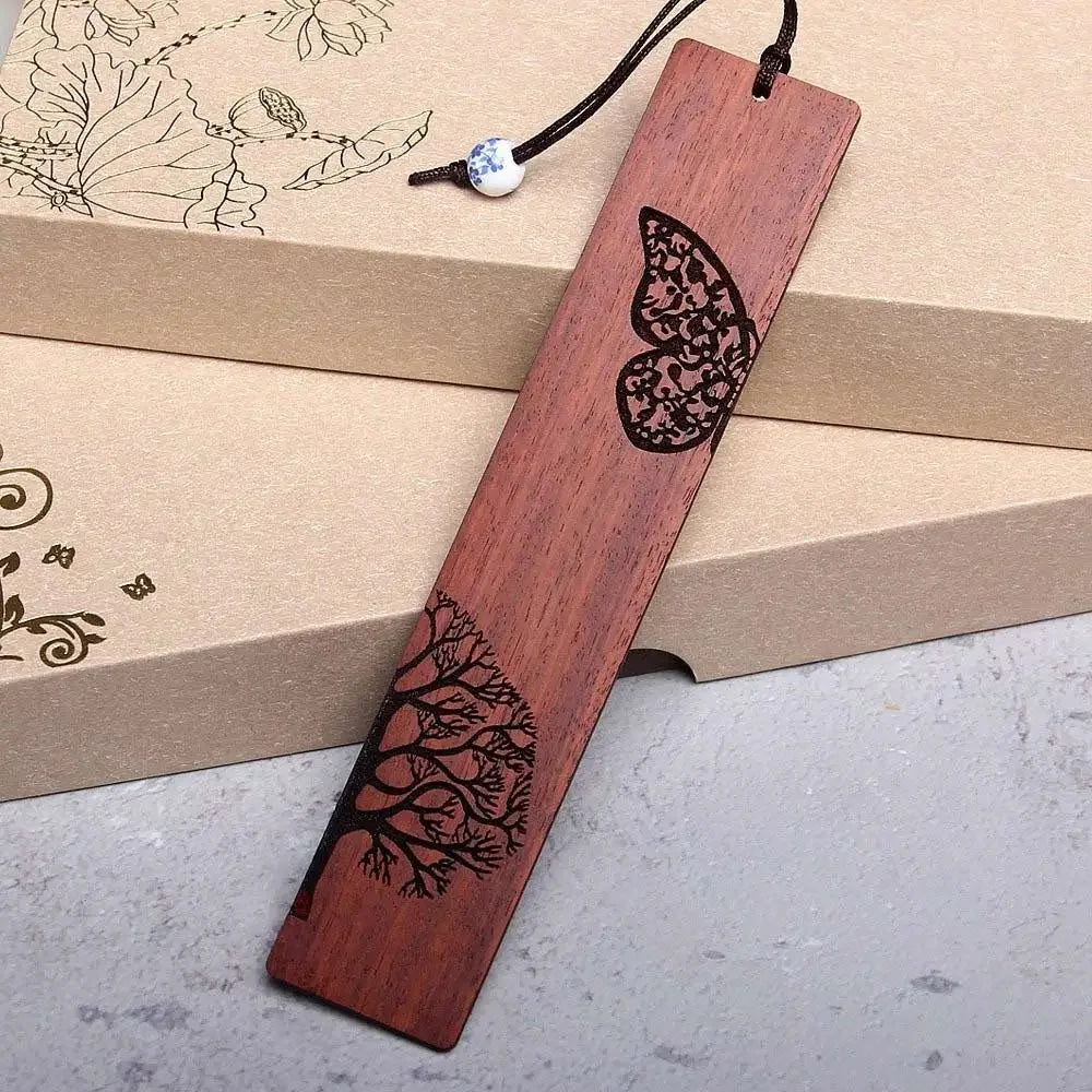 Marque page en bois Papillon marron-1