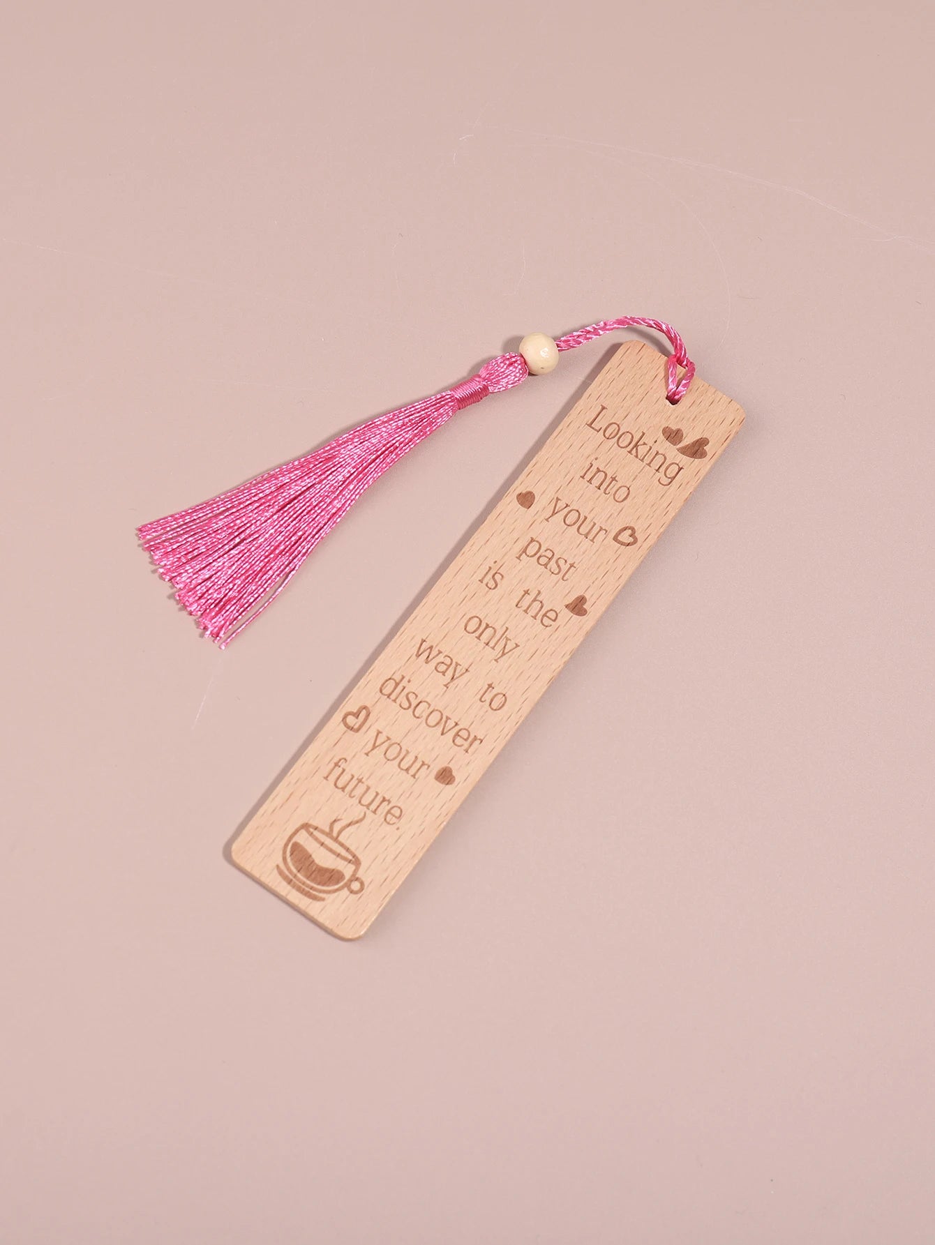 Marque page en bois - Queue de cheval rose-1