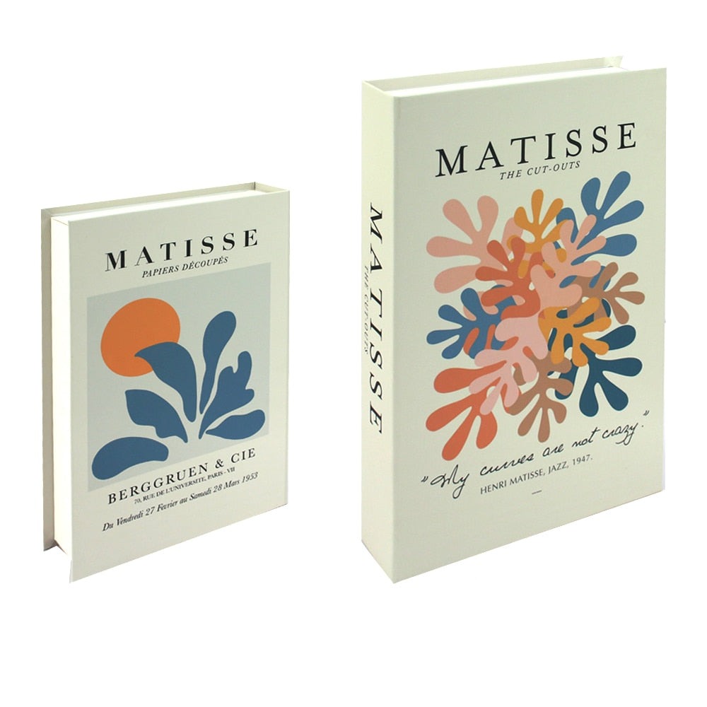faux-livre-matisse-the-cut-outs-1-Faux livre